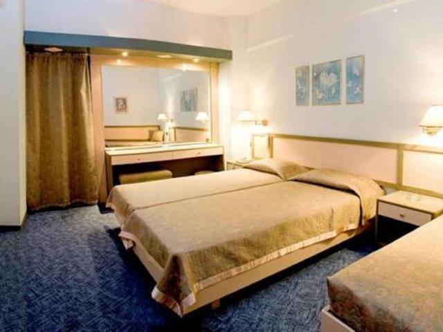 Rainbow Hotel Rhodes City Buitenkant foto